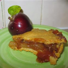 Aunt Bev's Famous Apple Pie