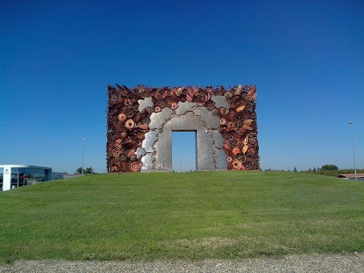 Iron Door, Porte Du Temps