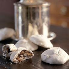 Chocolate-Pine Nut Meringue Smooches