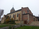 Auneuil, Église