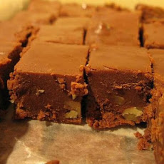 Easy Cinnamon Fudge