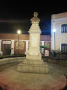 Busto A Benito Juarez 