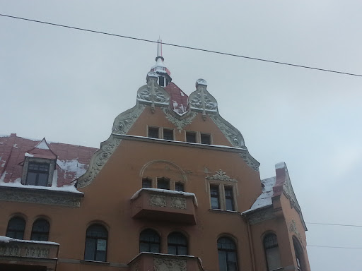 Rooftop Decoration on Stabu 