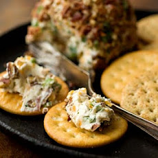Bacon-jalapeño cheese ball