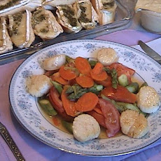 Caramelized Scallops On Warm Asparagus & Tomato Salad