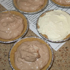 Rich No- Bake Cheesecake W/ Chocolate Graham Crust