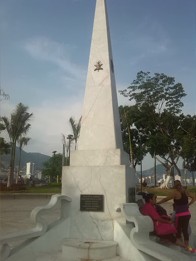 Obelisco De Los Niños Heroes
