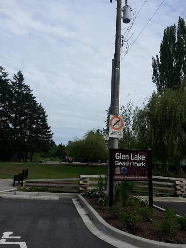 Glen Lake Beach Park