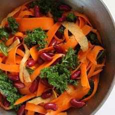 Fresh Salad W/ Chile EVOO, Carrots, Kidney Beans, Kale & Jicama