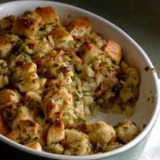 Bread Stuffing with Mushrooms and Bacon