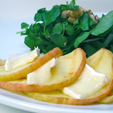 Insalata ai Mela ferri e Caldo Camembert