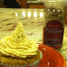 Banana Caramel Cupcakes with Chai Vanilla Cream Cheese Icing