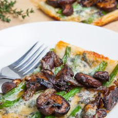 Green Bean, Mushroom and Caramelized Onion Tart