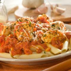 Garlic Chicken & Penne Arrabbiata