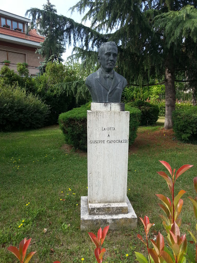 Statua Giuseppe Capograssi