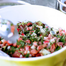 Fatoosh (Middle Eastern Bread Salad)