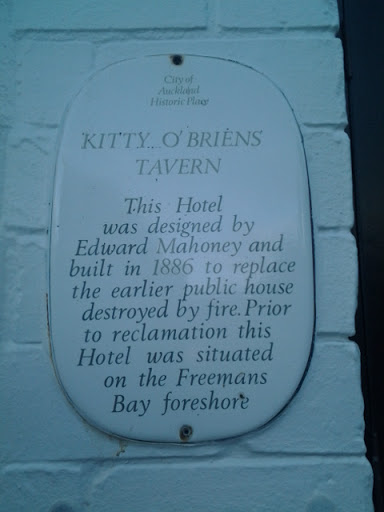 Kitty O'Briens Tavern