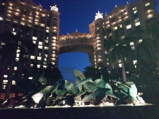 Atlantis Central Plaza