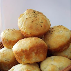 Rosemary Satin Dinner Rolls