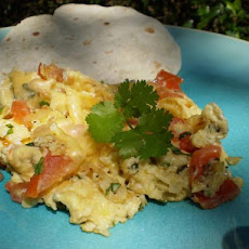 Scrambled Eggs With Tomato, Cheddar and Cilantro