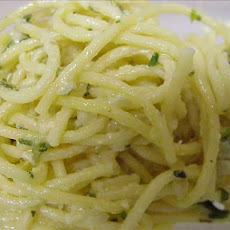 Rich Basil Pasta Sauce