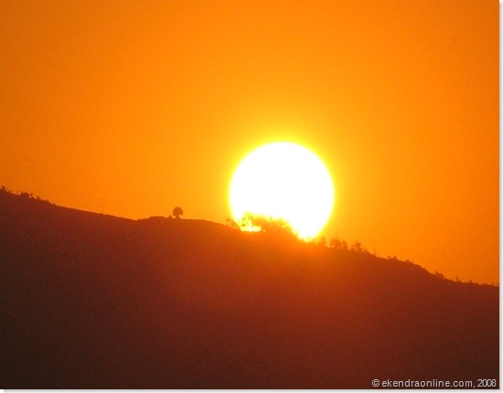 one if the best shots, the sun is about to go, best sunset in Pokhara
