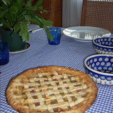 Fresh Rhubarb Pie