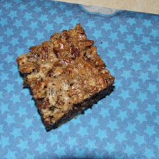 Chunky Pecan Pie Bars