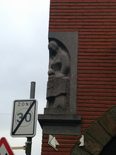 Statue De Coin De Rue