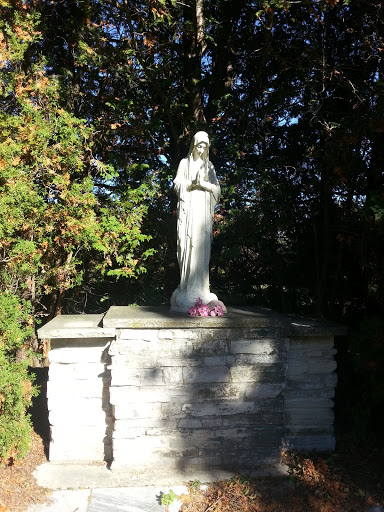 Weeping Mary Statue