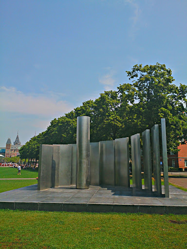 Ams, Oud Zuid - Memorial For Victims of Ravensbrück