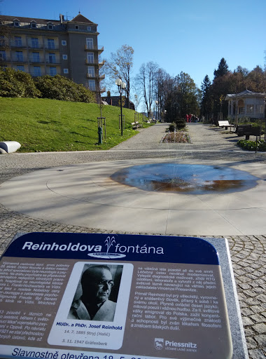 Reinholdova fontana