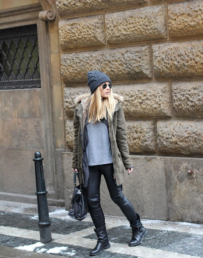 [Image: FeThrj7Ca3KzzlGFaHAzPK2Hs6CPPi9yklLA1ltk...yqdjpN_qwQ]