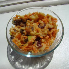 Nonnie's Apple Carrot Raisin Salad
