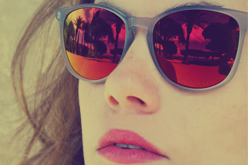 Mirrored sunglasses: the latest summer trend