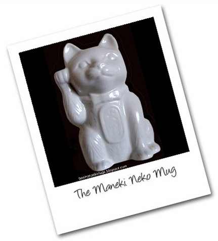 [Maneki Neko Mug Photo]