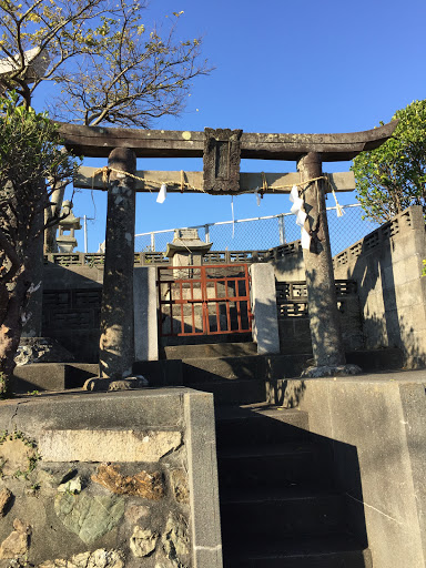 熊野神社の鳥居 Kumano Shrine's Torii 