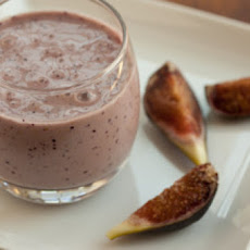 Fresh Fig and Banana Milkshake