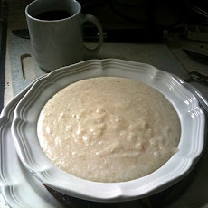 Flying Biscuit's Creamy Dreamy White Cheddar Grits