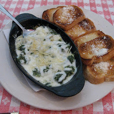 Absolutely Wonderful Cheesy Creamy Spinach Artichoke Dip