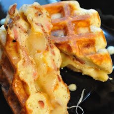Bacon-Waffle-Grilled-Cheese Sammich