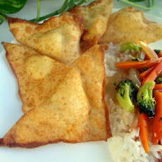 Garlicky Cream Cheese Wontons
