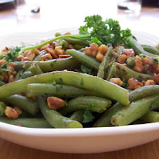 Green Beans With Walnuts
