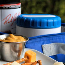 Cheesy Pretzel Dippers (Lunch Box Surprise)