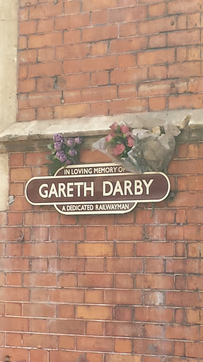 Gareth Darby