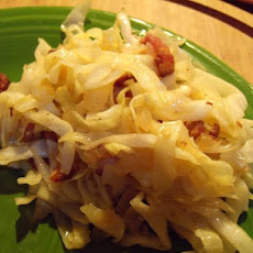 German Warm Cabbage Salad (Krautsalat)