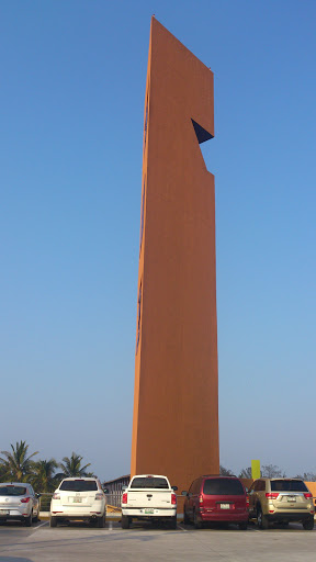 Obelisco El Dorado