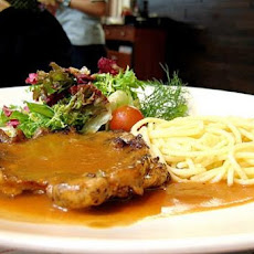 Grandma Chicken (Chicken and Gravy)