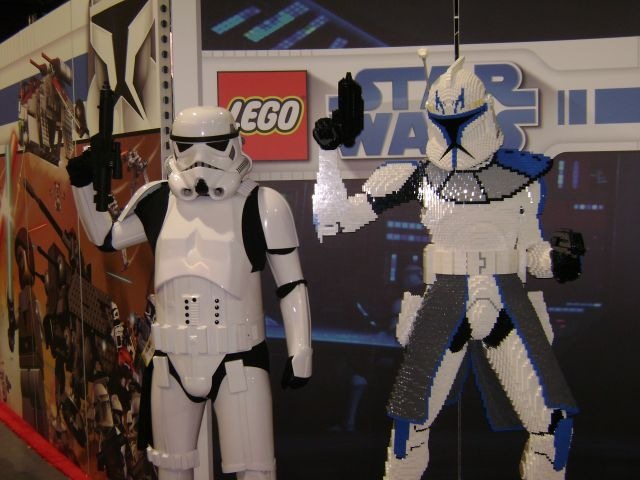 [Con Costumes 007[2].jpg]