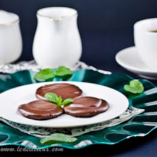 Mint Slice Biscuits
